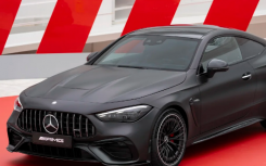 2024 Mercedes-AMG CLE 53 4Matic+ Coupe 是一款更强大的中间车型