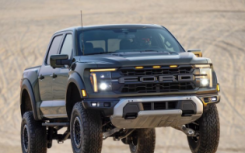 2024 款福特 F-150 Raptor 拥有酷炫的新减震器和高达 720 马力