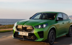 2024 BMW X2 First Drive Review的驾驶测评