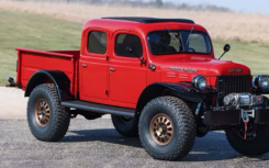 这辆 1953 年道奇 Power Wagon Restmod 售价 450,000 美元