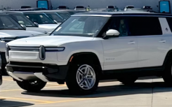 Rivian R1 更新图片在发布前数周泄露