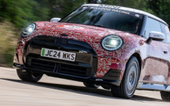 2025 款 MINI John Cooper Works E 原型车曝光