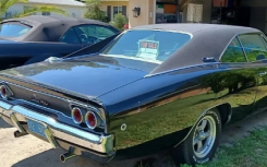 1968 年道奇 Charger 经过多年修复