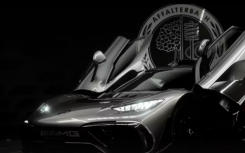 前 F1 冠尼科·罗斯伯格接收他的 AMG ONE