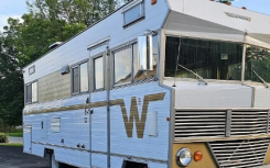 这款 Winnebago D22 是 55 年前全功能房车的典范