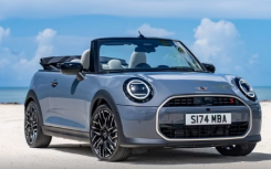 2025 款 Mini Cooper 敞篷车首次亮相